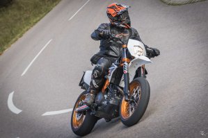 KTM SM 690